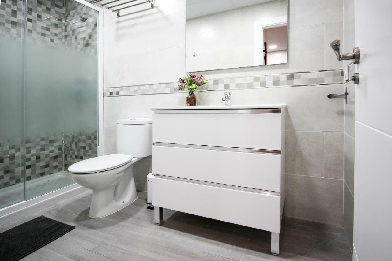 Palacios 6, Nuevo, Playa, Barrio Tranquilo, Todos Los Servicios, Pa Málaga Exteriör bild